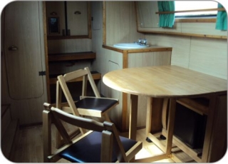 The seating area inside ´Kingfisher´